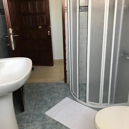 아파트 Daniska Cafe Bar & Apart